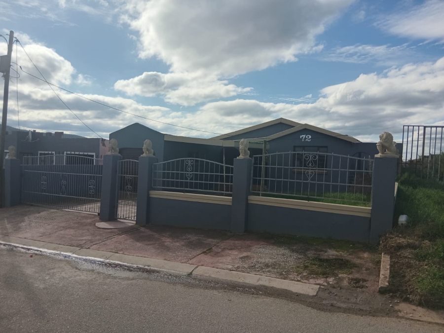 2 Bedroom Property for Sale in Kwa Nobuhle Eastern Cape